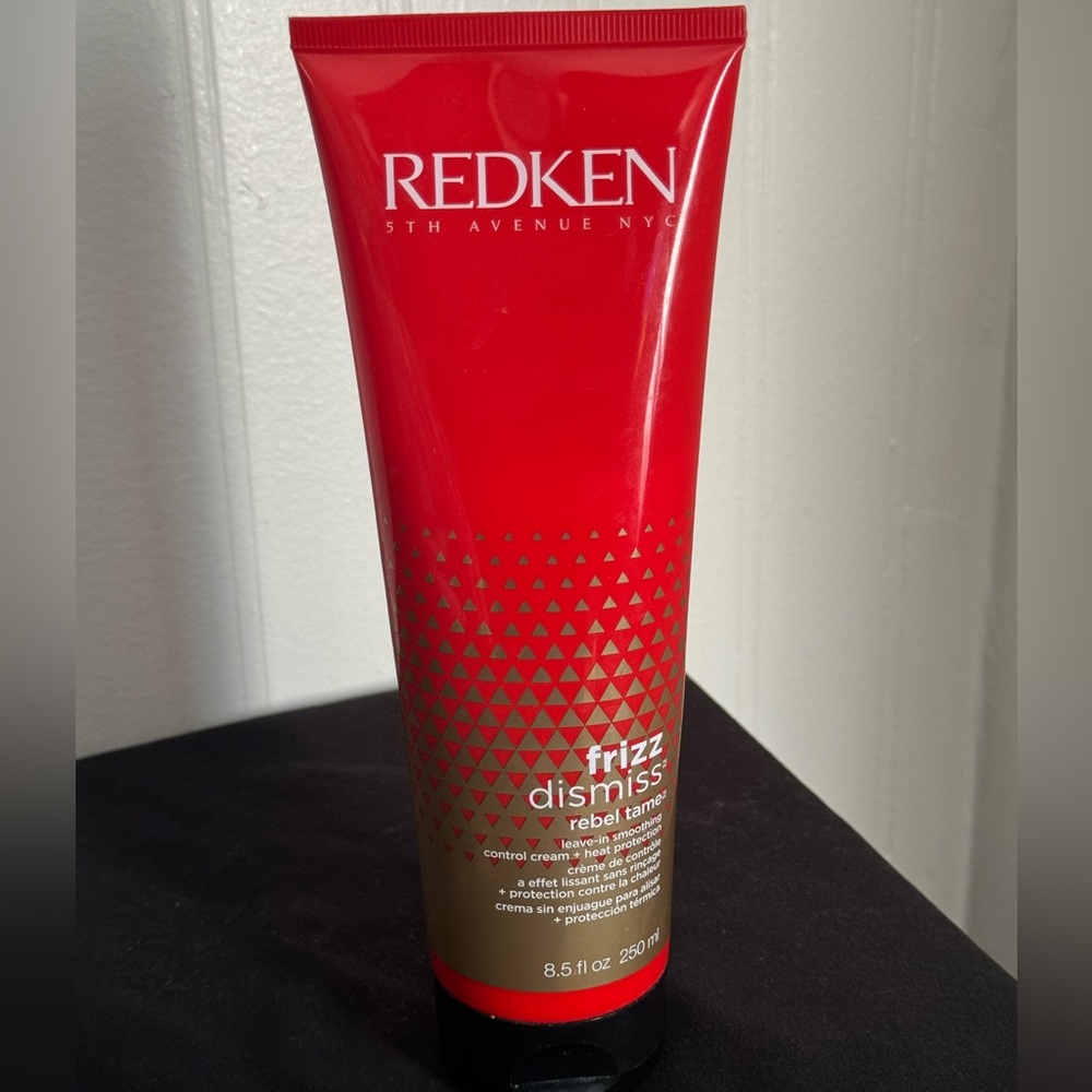 Redken frizz dismiss leave in cream